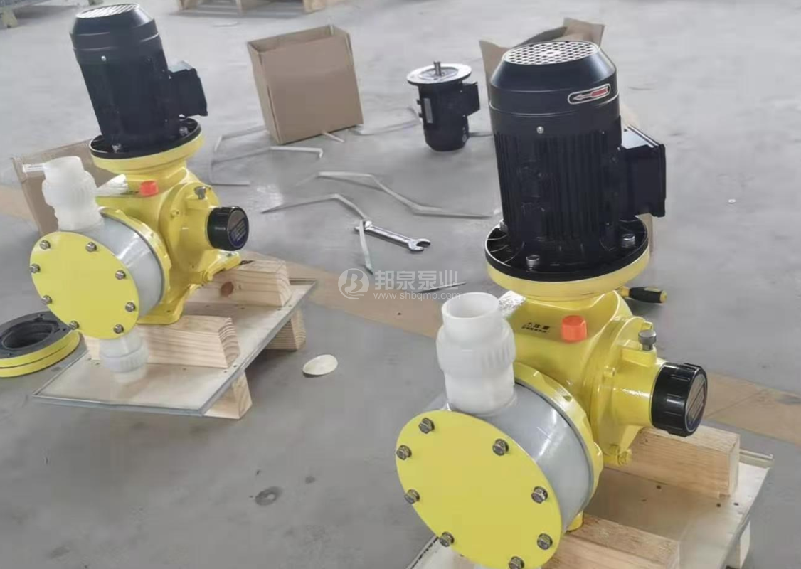 PVDF機械隔膜計量泵 濃硫酸計量泵